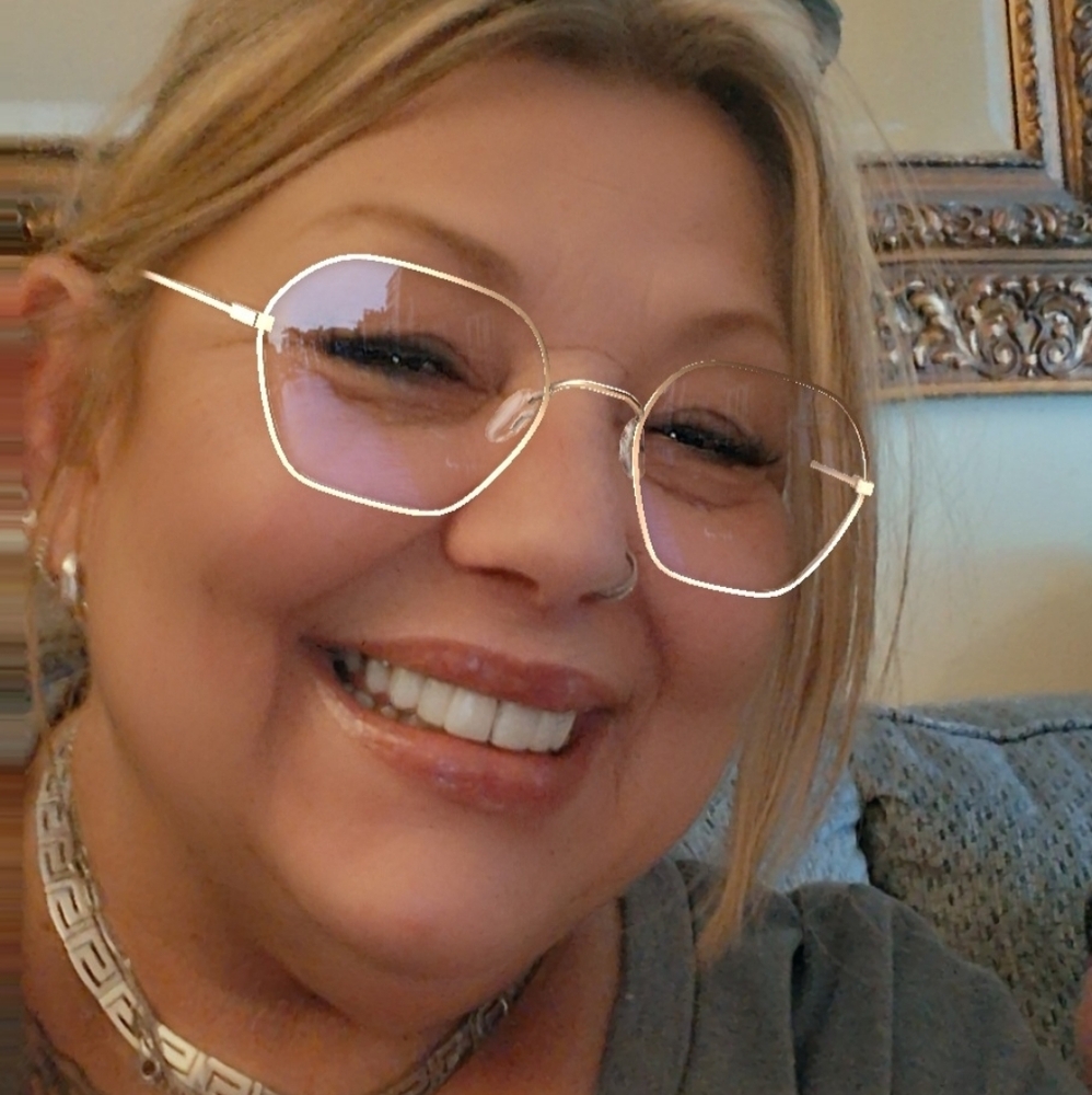 Meet your Posher, Kristine